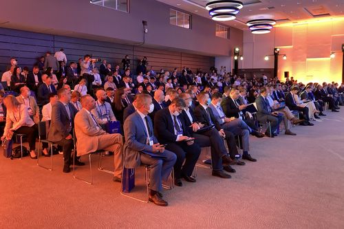 Конференция ГК «Автодор»: дискуссия о дорожном строительстве на высшем уровне